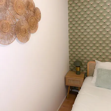 La Terrasse Enchantee, Romance, Cosy Et Jacuzzi Apartment
