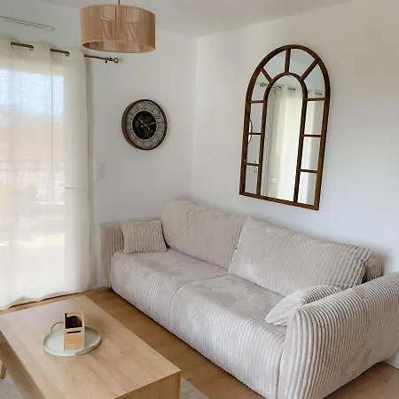 La Terrasse Enchantee, Romance, Cosy Et Jacuzzi Apartment