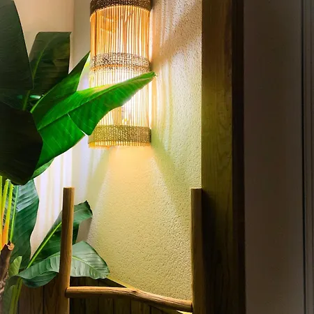 La Terrasse Enchantee, Romance, Cosy Et Jacuzzi Apartment *
