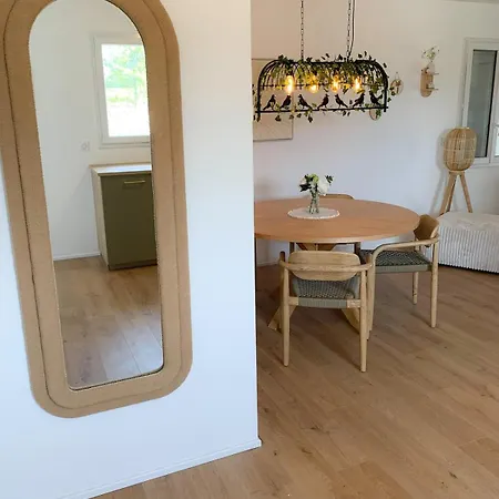 La Terrasse Enchantee, Romance, Cosy Et Jacuzzi * Belin-Beliet
