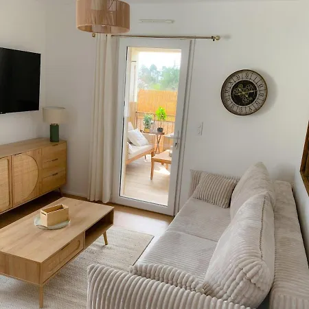 Apartment La Terrasse Enchantee, Romance, Cosy Et Jacuzzi Belin-Beliet
